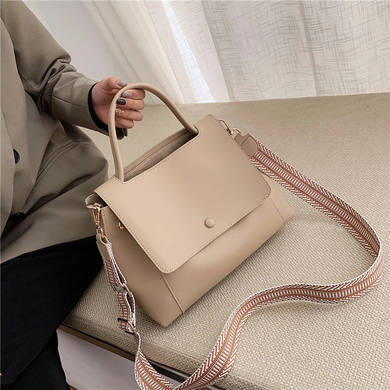 Retro Daily Tote Bag